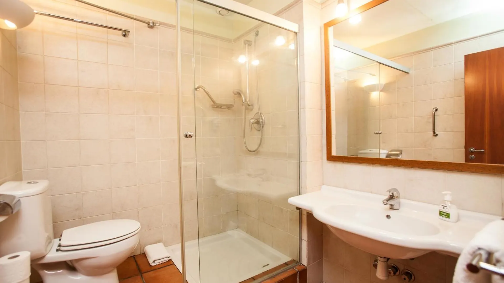 Pelegri - Onyarapartment'S Com Girona 0*,  Spagna