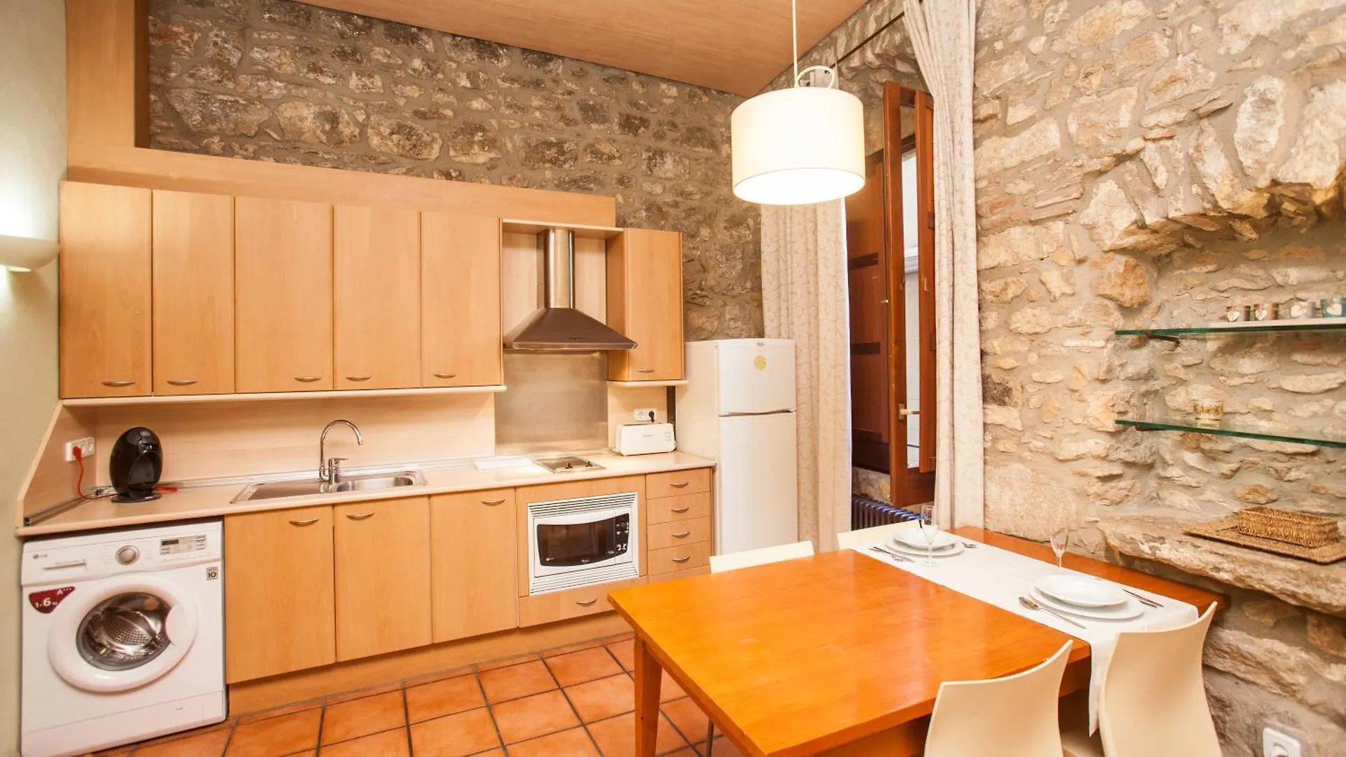 Pelegri - Onyarapartment'S Com Girona