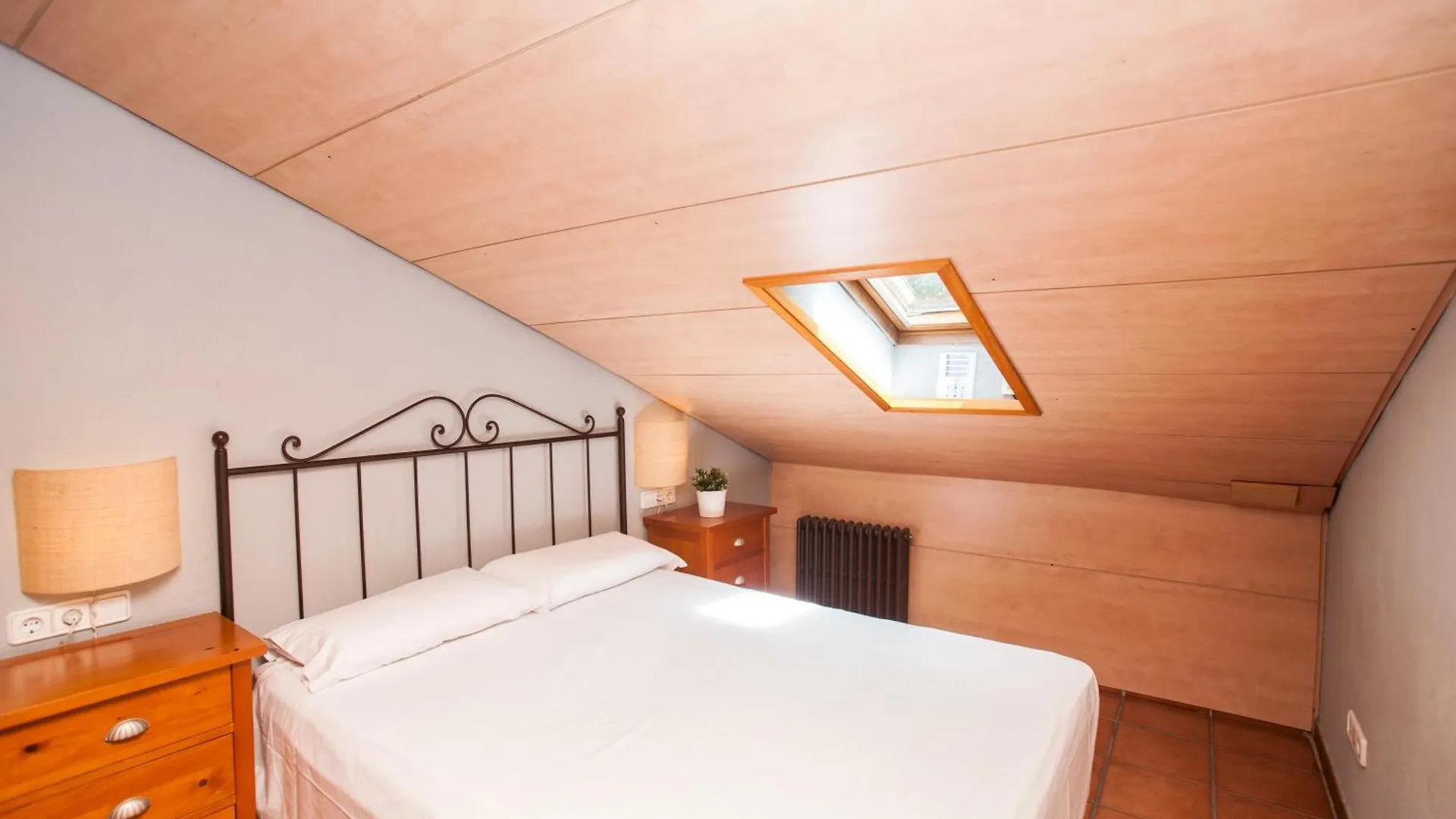 Pelegri - Onyarapartment'S Com Girona Appartamento