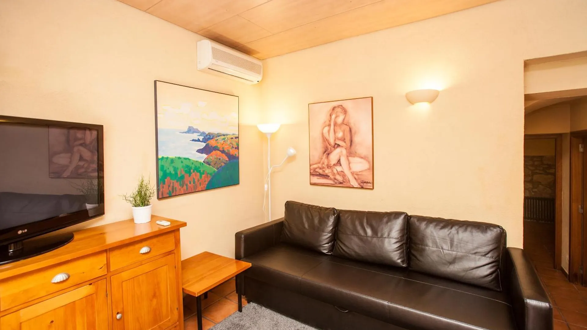 Apartment Pelegri - Onyarapartment'S Com Girona